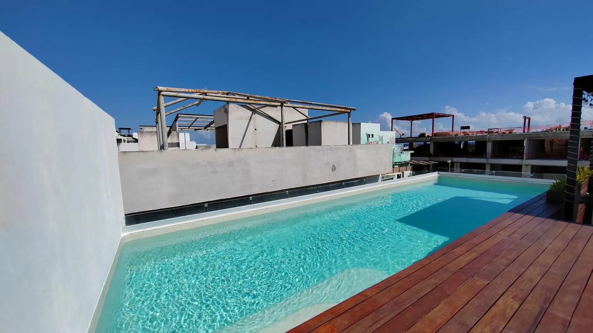 Centrally Located Apartments Steps Away From 5Th Avenue And The Beach! By.Yeah Playa del Carmen