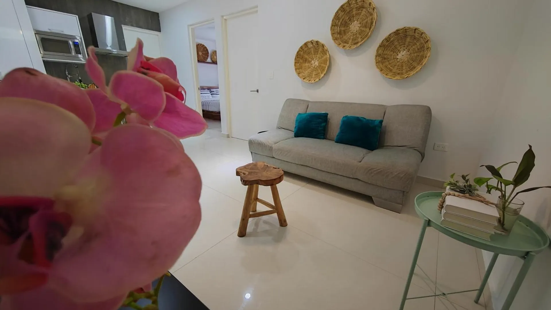 Centrally Located Apartments Steps Away From 5Th Avenue And The Beach! By.Yeah Playa del Carmen