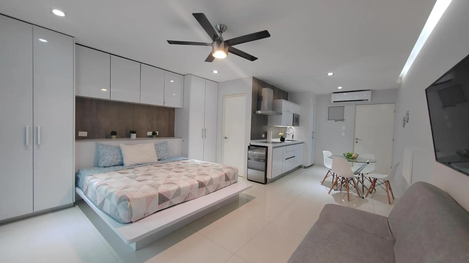Centrally Located Apartments Steps Away From 5Th Avenue And The Beach! By.Yeah Playa del Carmen 0*,  Mexico