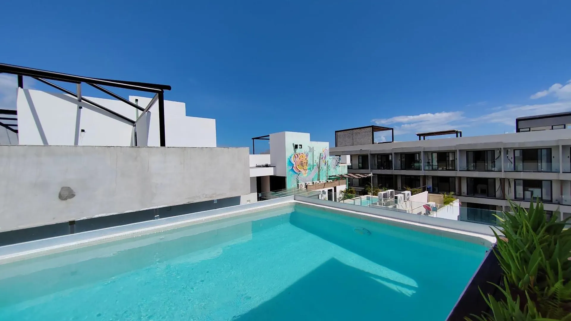 Centrally Located Apartments Steps Away From 5Th Avenue And The Beach! By.Yeah Playa del Carmen