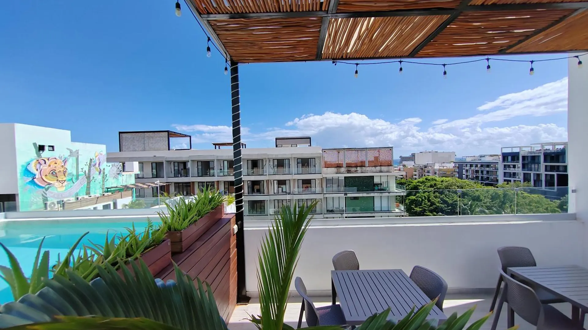 Centrally Located Apartments Steps Away From 5Th Avenue And The Beach! By.Yeah Playa del Carmen