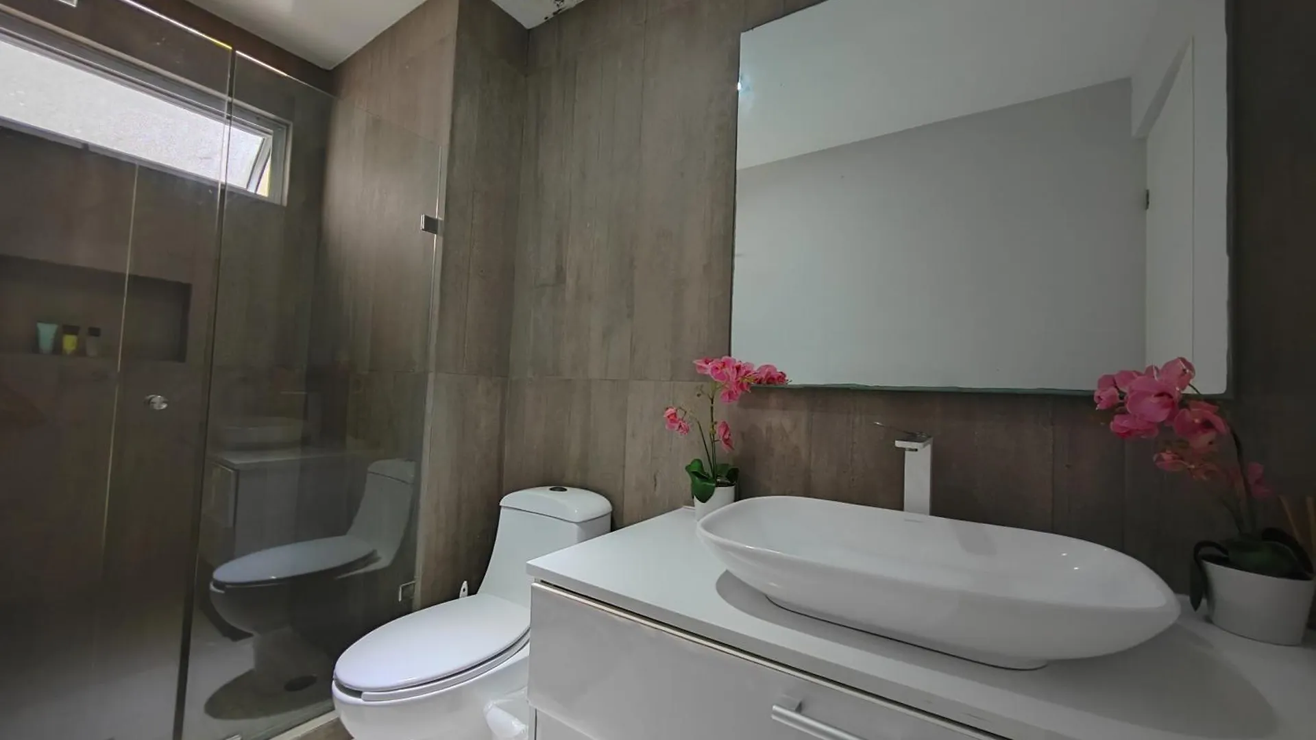 Centrally Located Apartments Steps Away From 5Th Avenue And The Beach! By.Yeah Playa del Carmen
